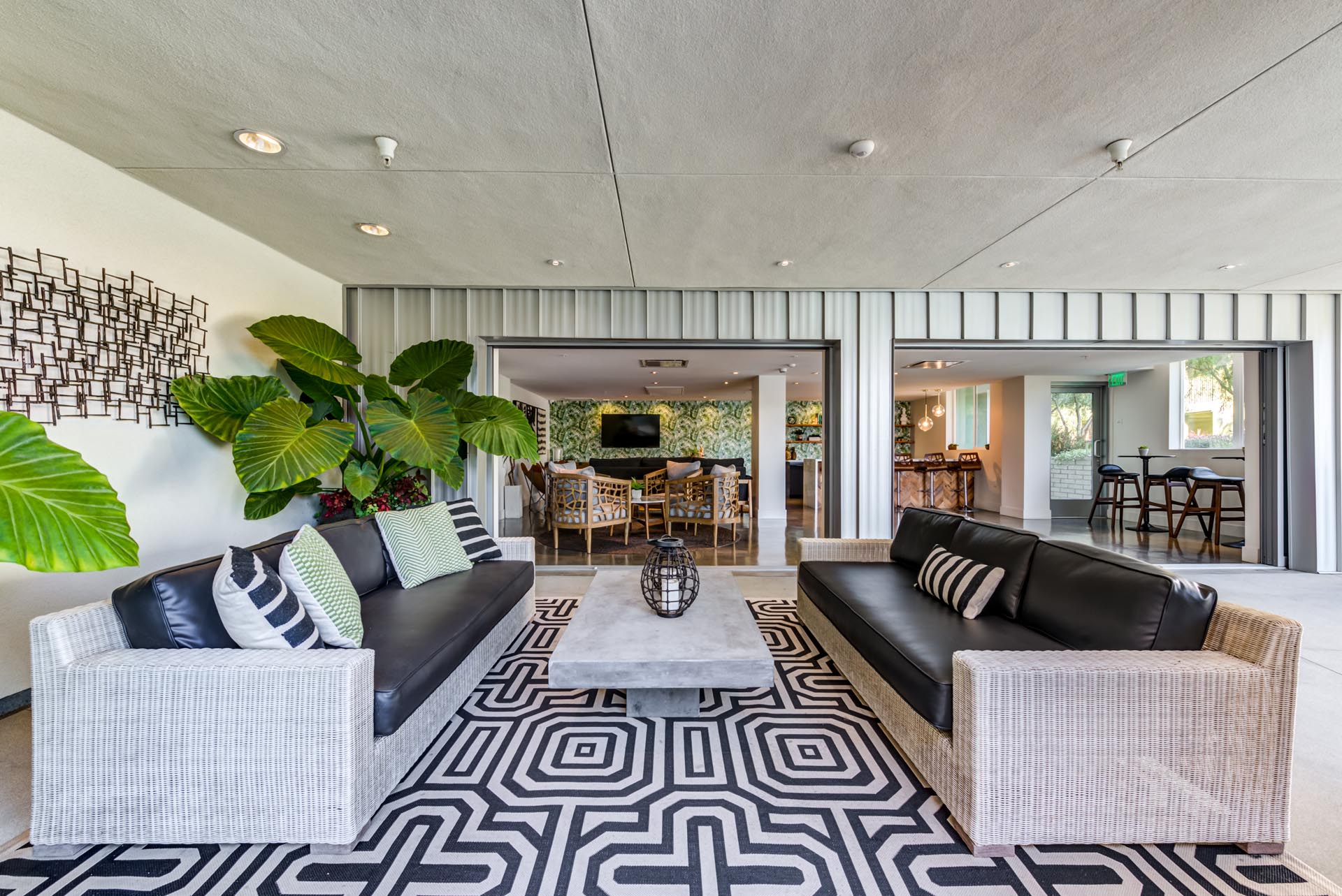 Runway Living Playa Vista